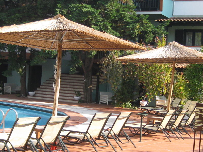 Eden Hotel 아피토스 외부 사진