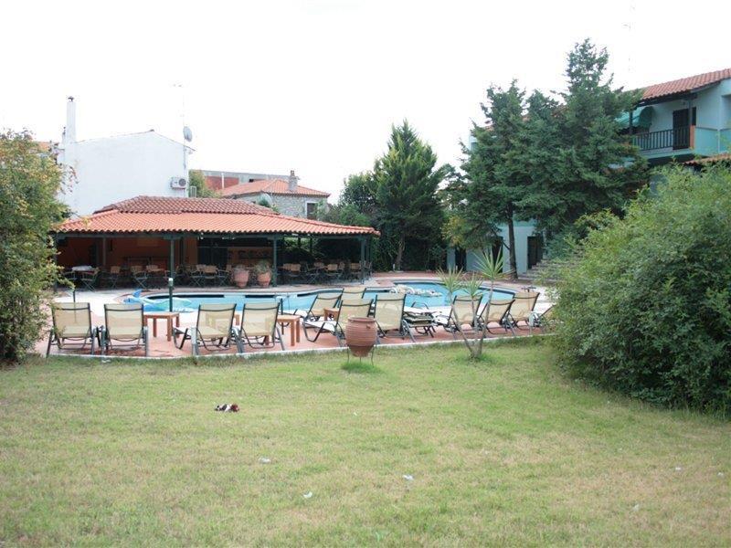 Eden Hotel 아피토스 외부 사진